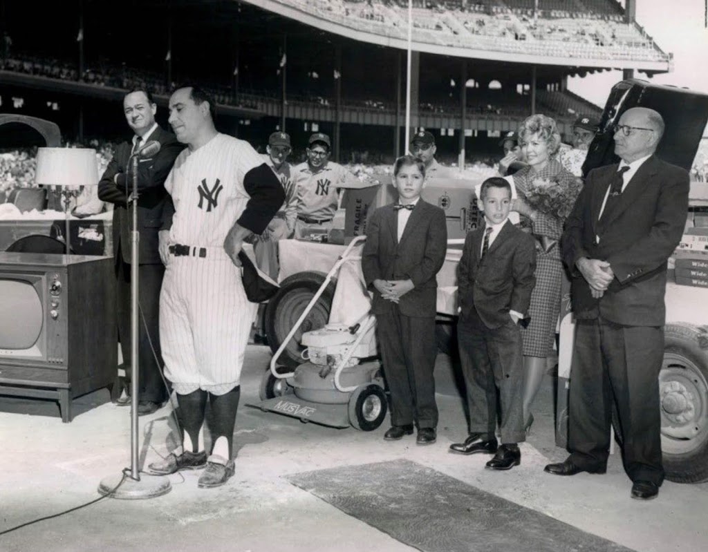 Yankees honored Yogi Berra 60 years ago